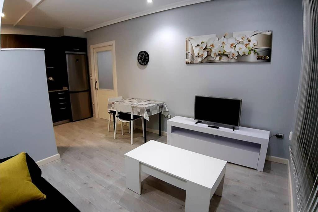 Disfrute De Sus Vacaciones Con Wifi En El Puerto De Carino Apartment Luaran gambar