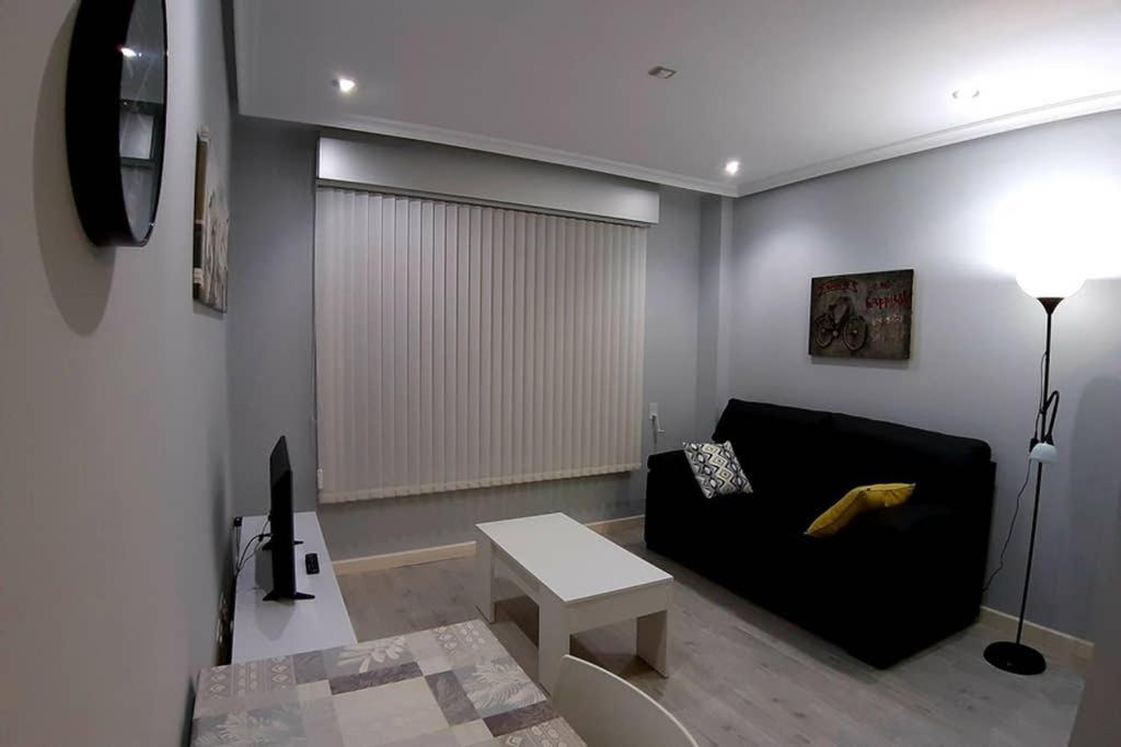 Disfrute De Sus Vacaciones Con Wifi En El Puerto De Carino Apartment Luaran gambar
