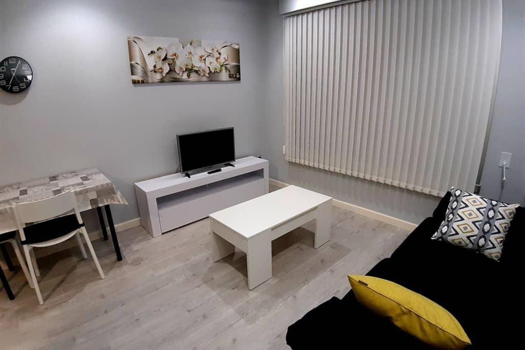 Disfrute De Sus Vacaciones Con Wifi En El Puerto De Carino Apartment Luaran gambar