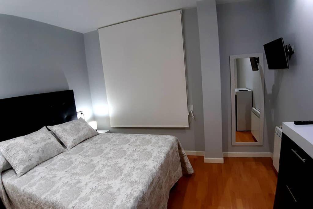 Disfrute De Sus Vacaciones Con Wifi En El Puerto De Carino Apartment Luaran gambar